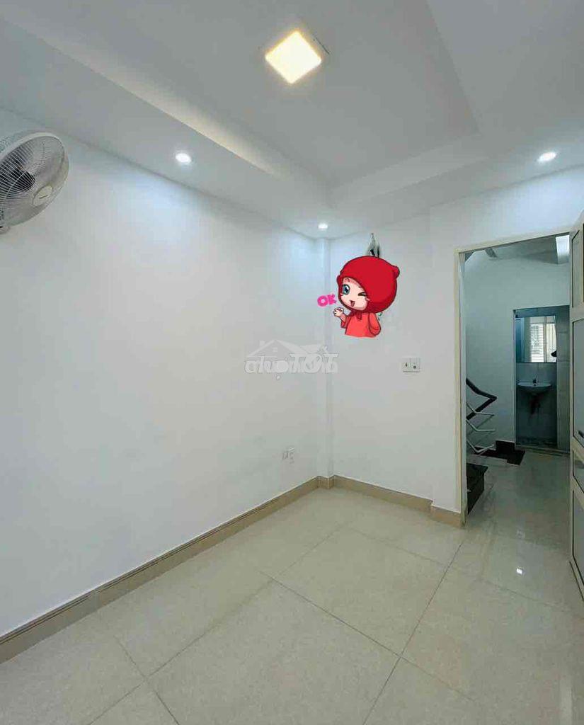 Nhàđẹp q3, 1trệt 2tầng sân thượng, 4p. ngủ ở và đi làm ok 🫰🫰 - 4