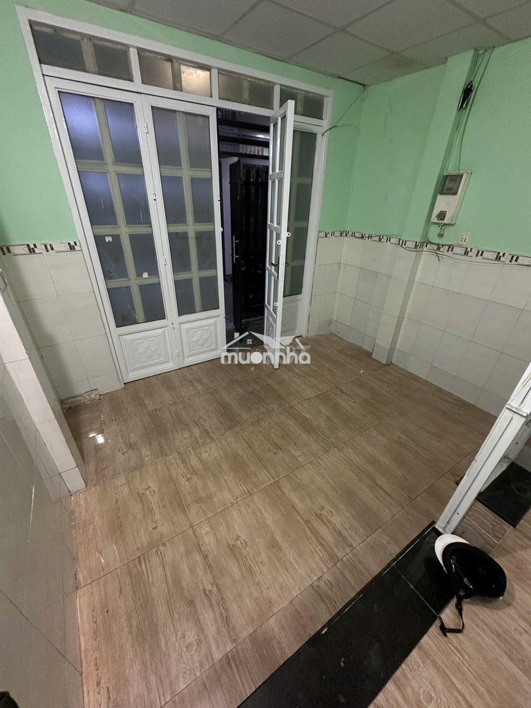 Cho thuê nhà nguyên căn 1 trệt 1 lầu – hẻm 201 vĩnh viễn, quận 10 - 4