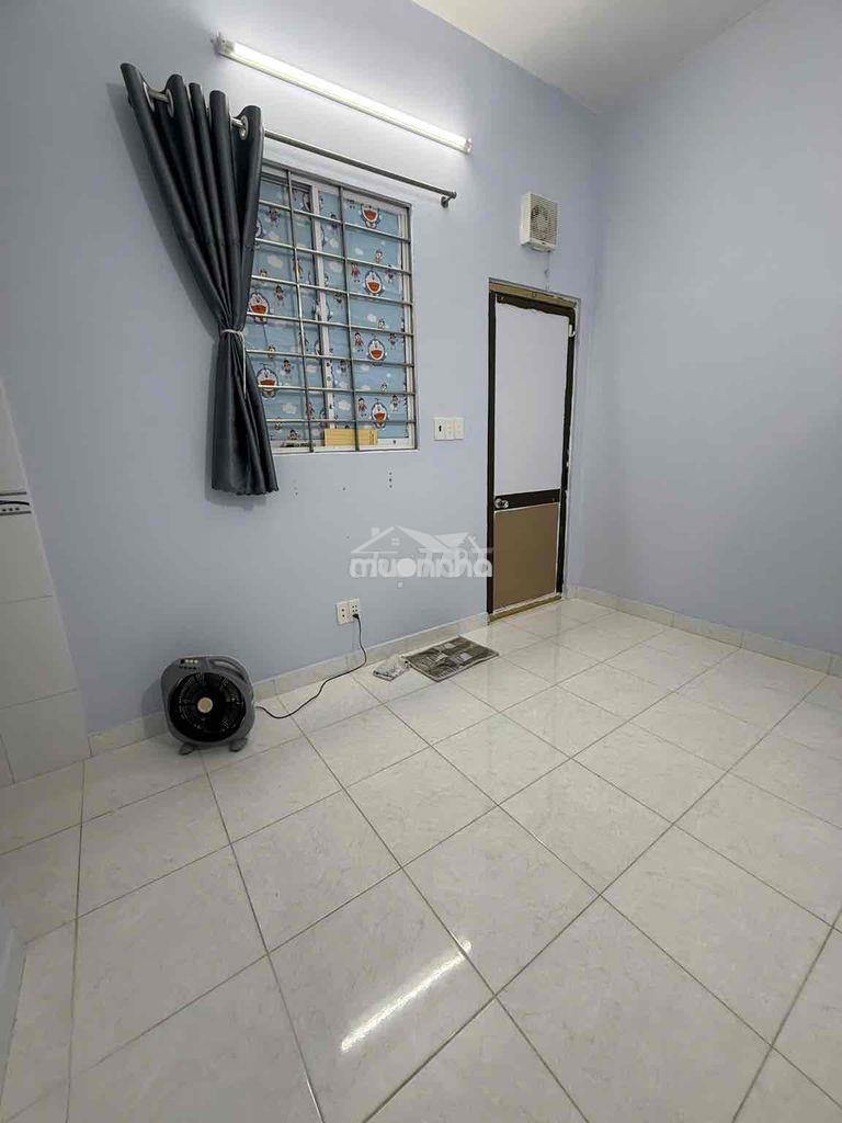 🔥 Q10 – phòng 20m² chỉ 3 triệu/tháng | máy lạnh – wc riêng – đang trốn - 2