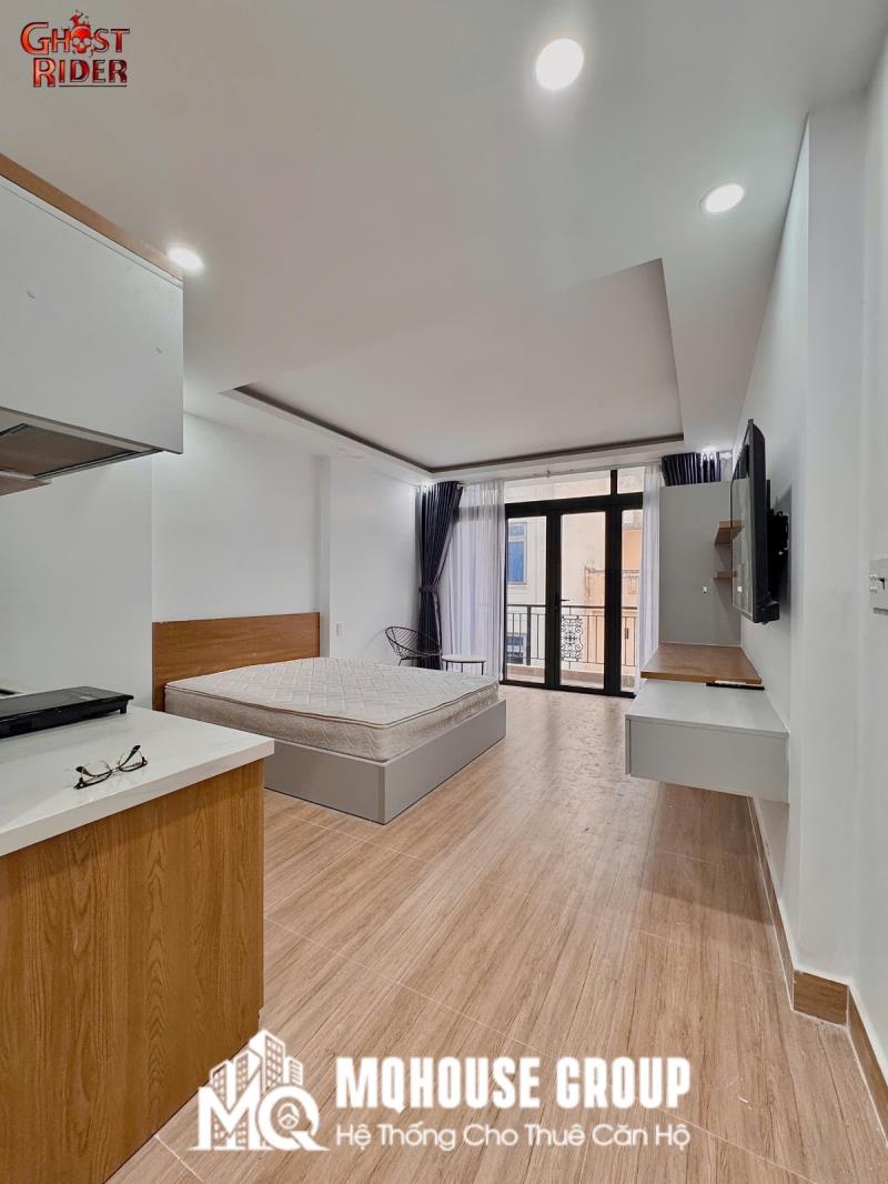 Cho thuê studio ban công 40m2 new 100% ngay cầu thị nghè - ngã tư hàng xanh - thảo cầm viên sg
