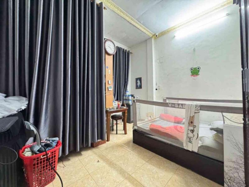 Bán nhà 2 tầng– 40m² – ngang 4.2m – sổ vuông đẹp – ko lg - 2