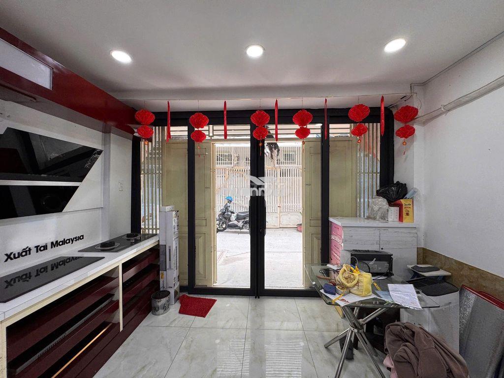 Cho thuê nhà nguyên căn - hẻm 376 nguyễn đình chiểu q3 - 4