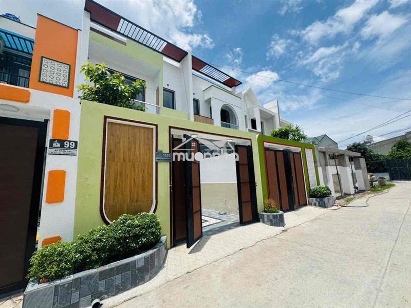 Trung tâm ngã 3 mỹ hạnh