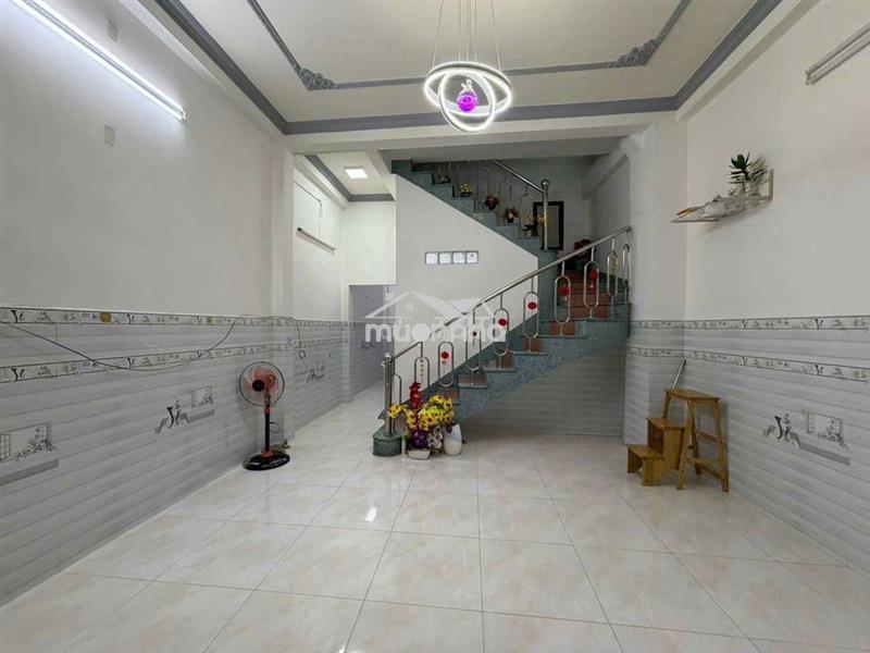 Nhà cho thuê số 19/ hồng lạc phường 10 quận tân bình 