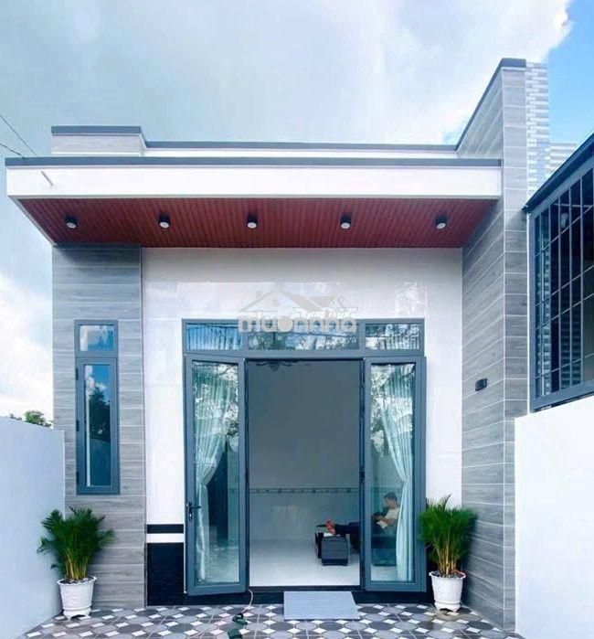 Bán gấp nhà mới xây ngay lê minh nhựt 970tr, sổ hồng riêng