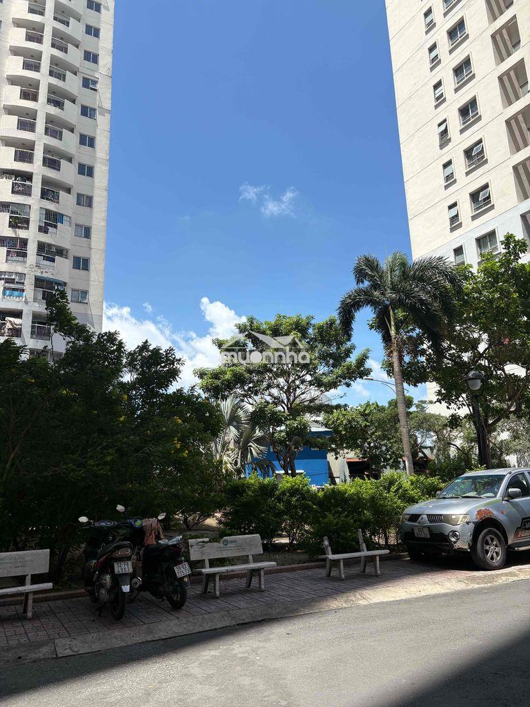Chủ cho thuê 10 triệu căn hộ 2pn/có hồ bơi/ có nội thất cọc 2th ở liên - 2