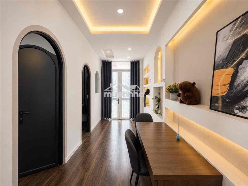 Căn hộ 2pn+ ban công full nt ngay vạn hạnh small