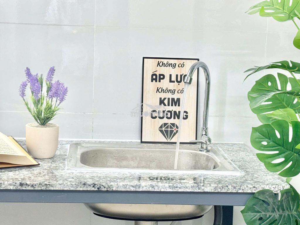 Phòng ngay cd công thương, tăng nhơn phú, có máy lạnh, an ninh, có gác - Ảnh 3