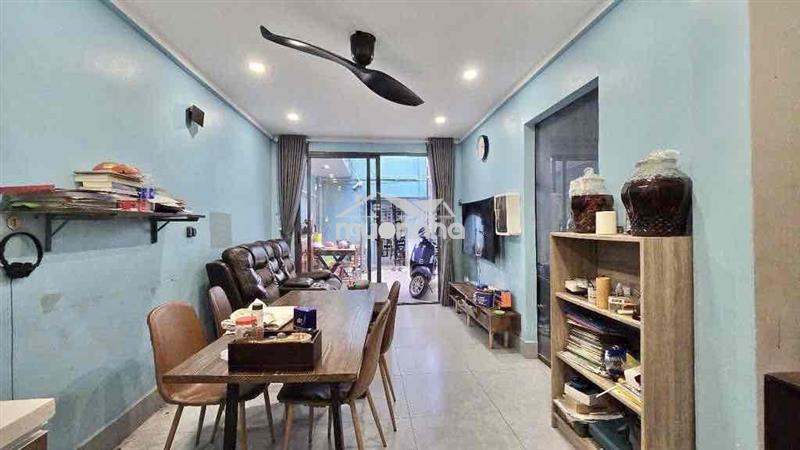 Cho thuê nhà 1 trệt 1 lầu 2pn 2wc 4x20m hẻm nguyễn thị thập