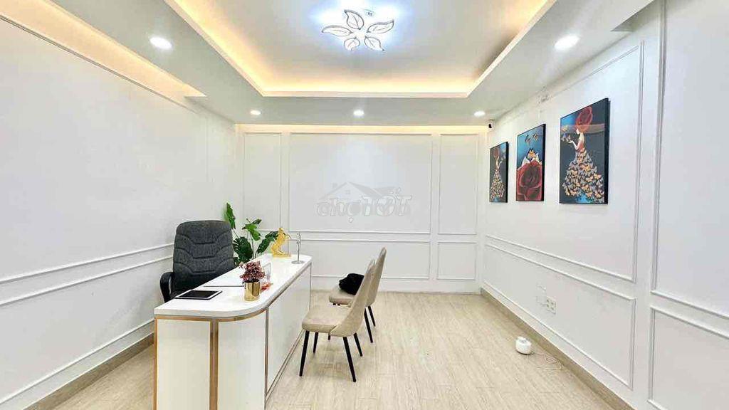 Cho thuê mặt tiền 32 thành thái 4.5 x 16m, trệt 5 lầu - có thang máy - 4