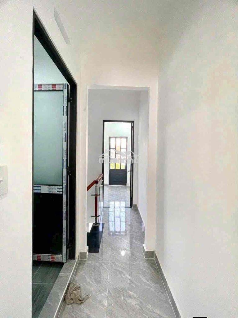 Nhà ngay cầu vượt ngã tư ga gần cầu an lộc giáp gò vấp nhà 1 lầu q12 - 3