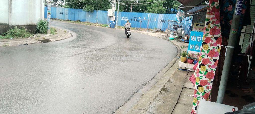 Cho thuê ki ốt ( phòng trọ) mặt tiền đường bình chuẩn 31, có gác máy l - 2