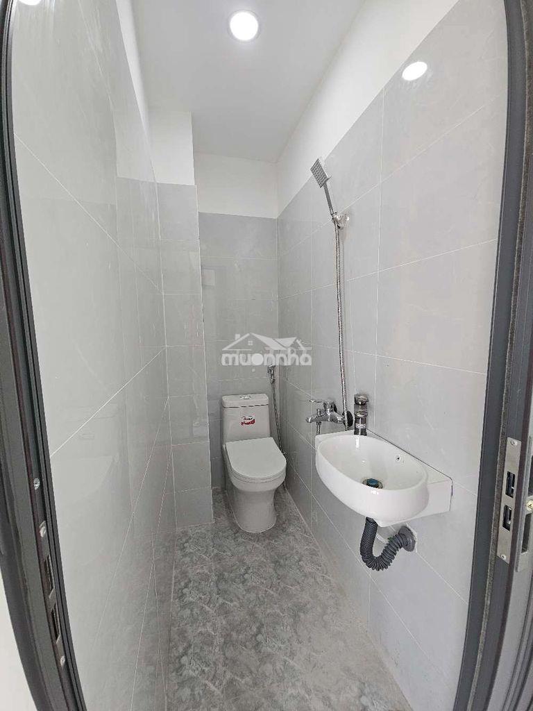 Nhà đẹp 2 lầu kiên cố 4 phòng ngủ - 4