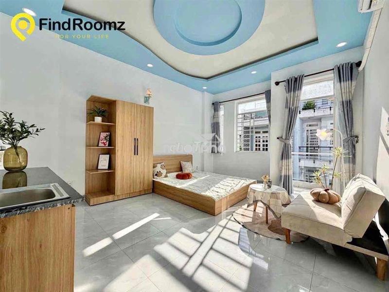Studio ban công full nội thất - ngã tư thủ đức - spkt
