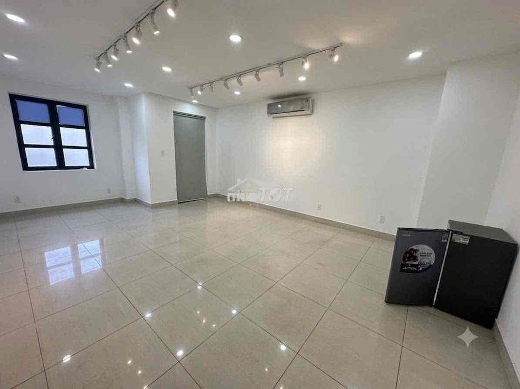 Cho thuê văn phòng cityland, dt 100m2 ( 2 phòng ) giá 10tr - 2