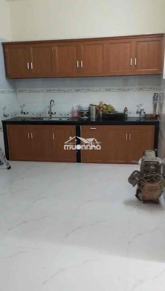 Nhà một trệt một lầu tại thới tam thôn hóc môn