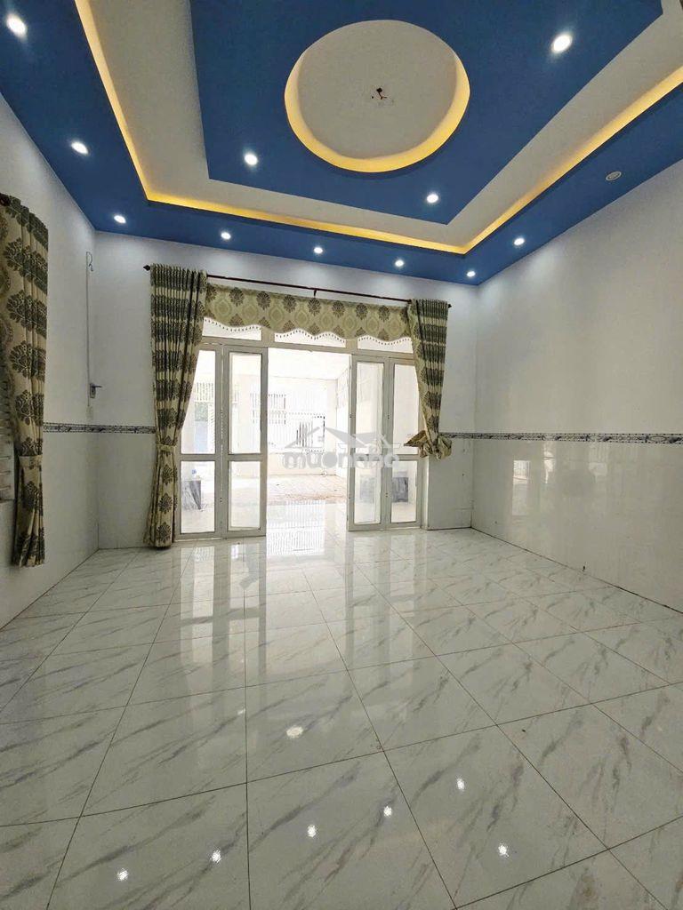 Bán căn nhà cấp 4 ở 1/ đ. lê minh nhựt * dt : 155m2 shr giá chốt 999tr - 4