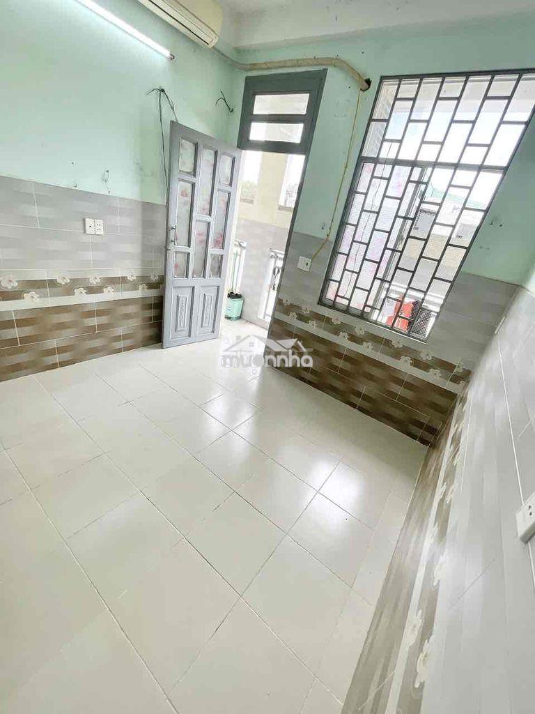 Phòng trọ sinh viên đi bộ qua đh công thương - 4
