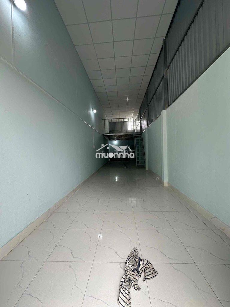 Cho thuê nhà cấp 4 suốt.có lửng..hẻm 🚗 thới an .q12,dt:3x14m