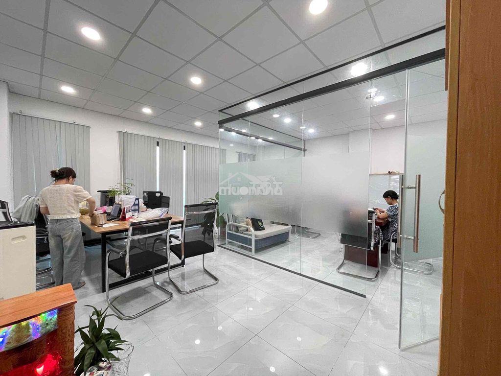 Cho thuê văn phòng 55m2 tại vạn phúc city - 3