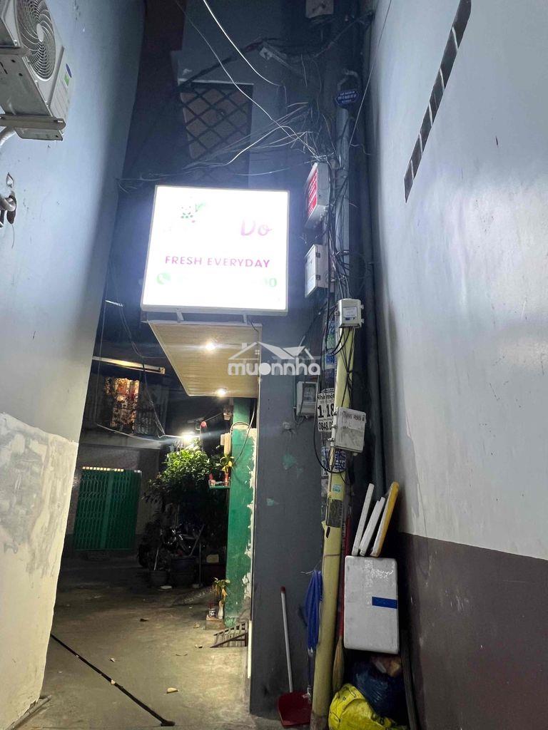 Nhà mặt tiền thụt khu chợ vật liệu giày dép - 4