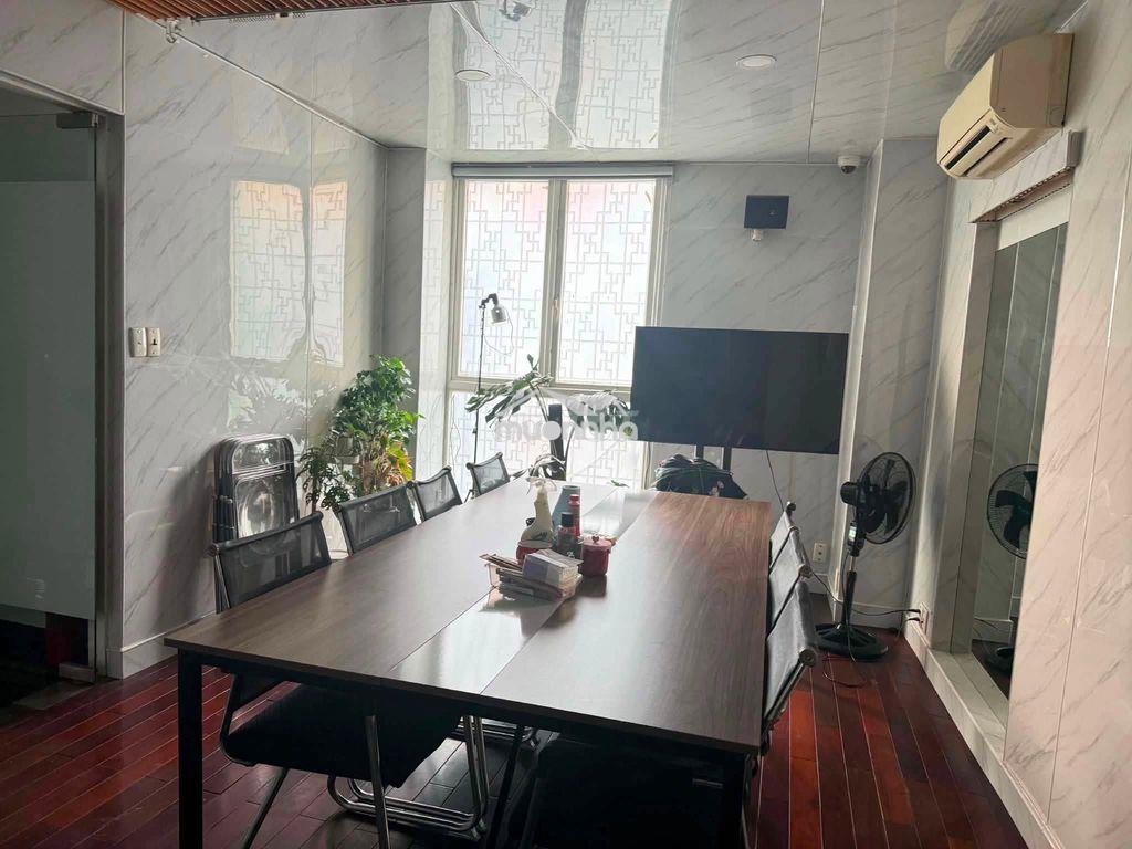 Cho thuê văn phòng quận 10 - diện tích hơn 100m2 - full nội thất - 4