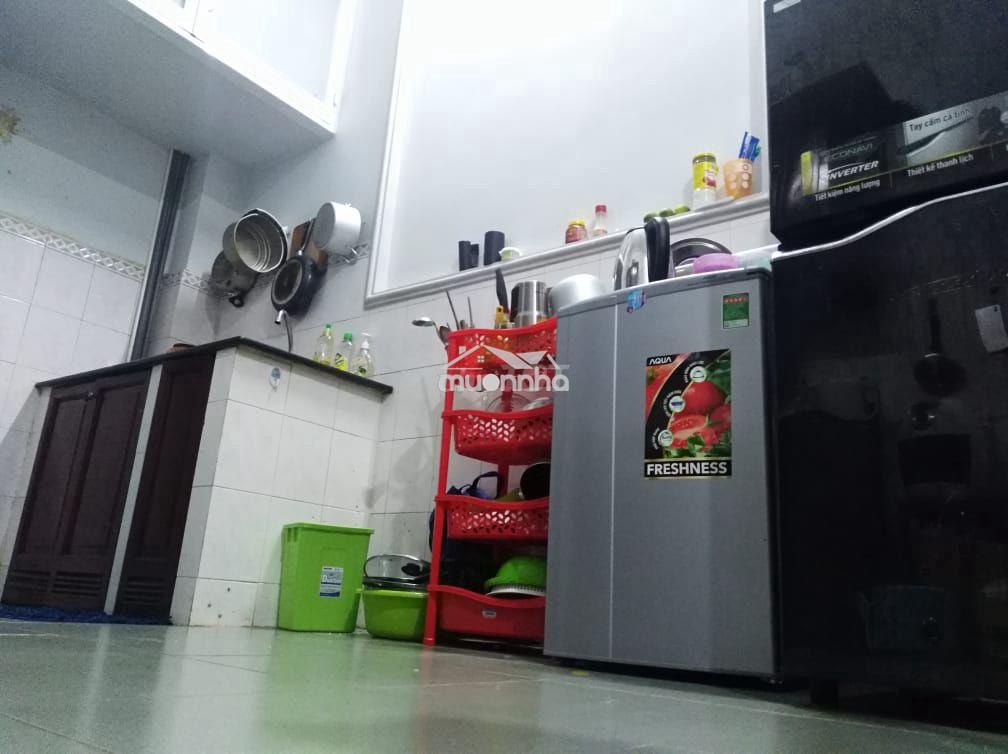 Phòng trọ ban công giờ giấc tự do trần bình trọng quận 5 2tr4/tháng - 4