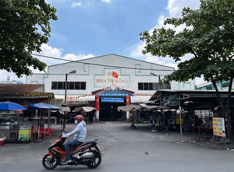 Nhà mặt tiền trương phước phan đối diện chợ