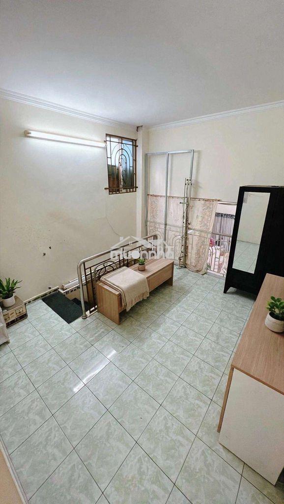 Đối diện cảng nhà rồng khánh hội - 85m2 - nhỉnh 5t - ngag gần 5m - shr - 3