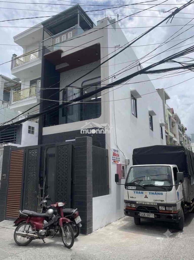 Bán nhà có phòng ngủ trệt cho người lớn tuổi nhà mới hẻm xe tải