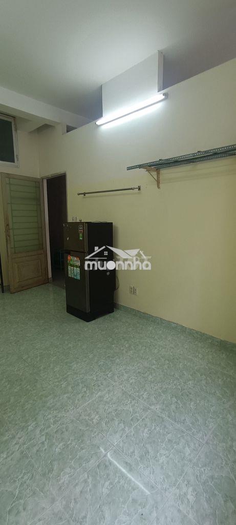 Phòng trọ giá rẻ đường thành thái  - 2