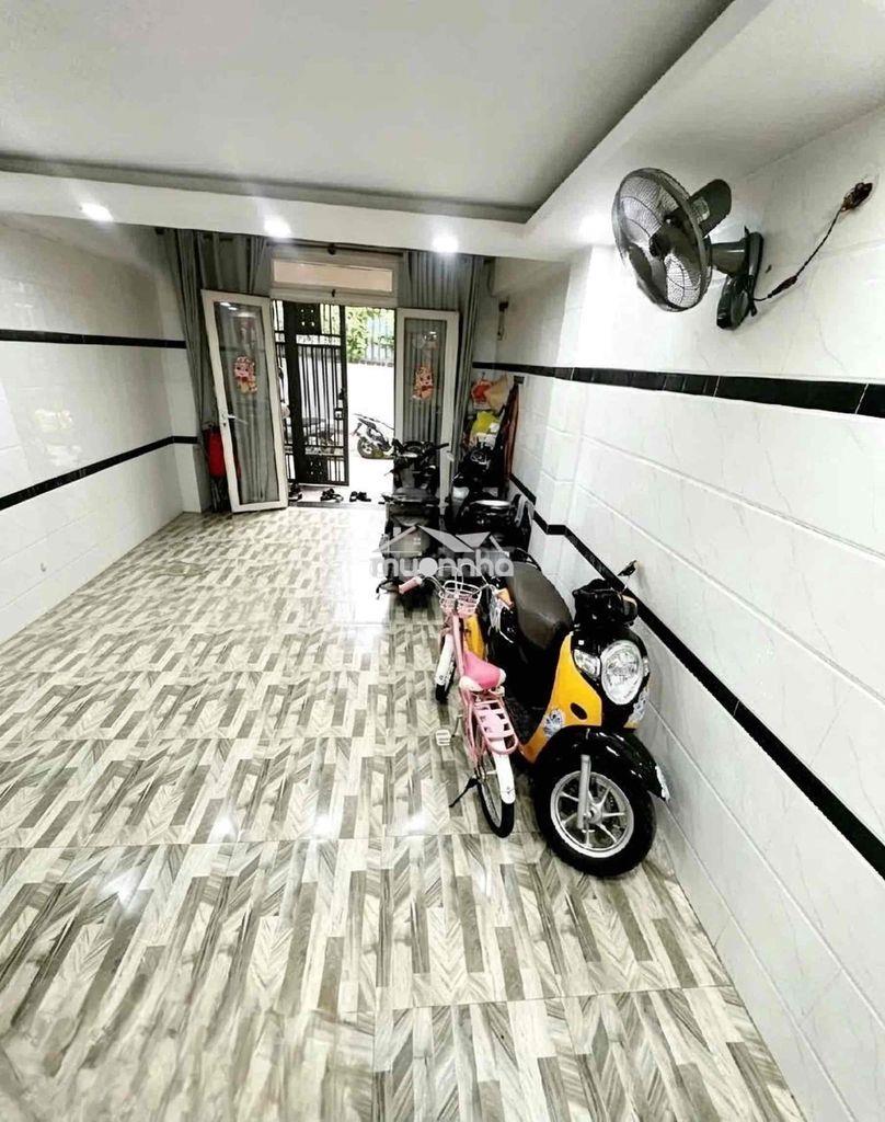 Chỉ 7.x tỷ - nhà đẹp - 4 tầng - 4x16 - giáp aeon tên lửa, bình tân - 3