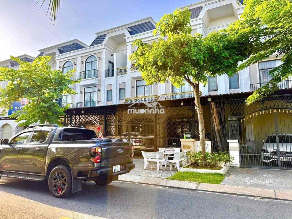 Bán gấp căn villa chưa 4.ty  công chứng trong ngày - 2