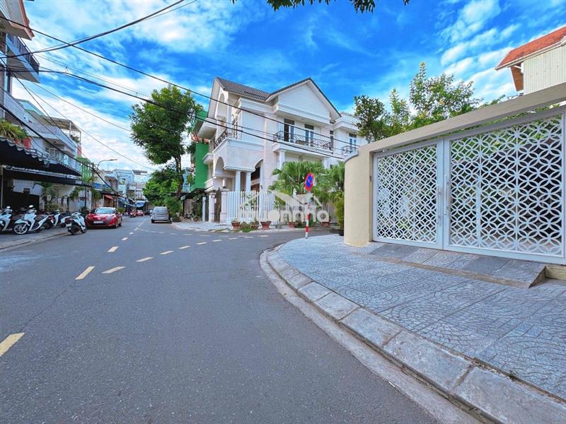 Chính chủ cần bán mặt tiền mai xuân thưởng