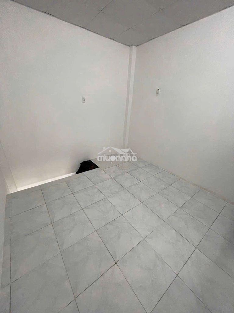 🤩Chỉ 1.88 tỷ - xe hơi tới cửa - bạch đằng-  2 tầng - vuông - lô góc - 2