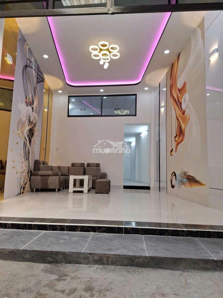 Nhà bán đẹp lung linh 4x12m gác lửng