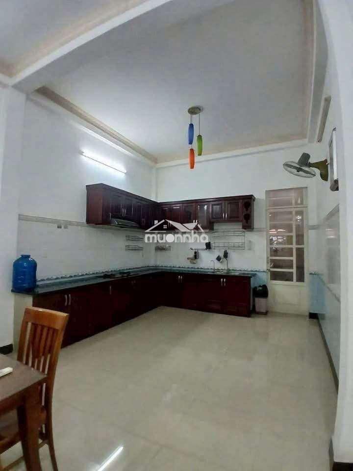 Nhà 3pn.dt .4×20 đúc lầu .liên khu 5-6 bình tân .8tr/th - 2