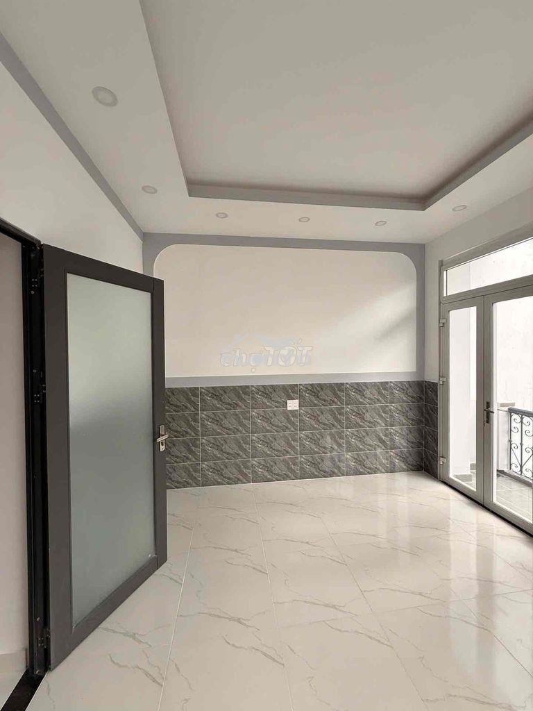 Chủ bán nhà 2 tầng ngang gần 6m, ngay ngã tư 4 xã, 2/ lê văn quới - 4