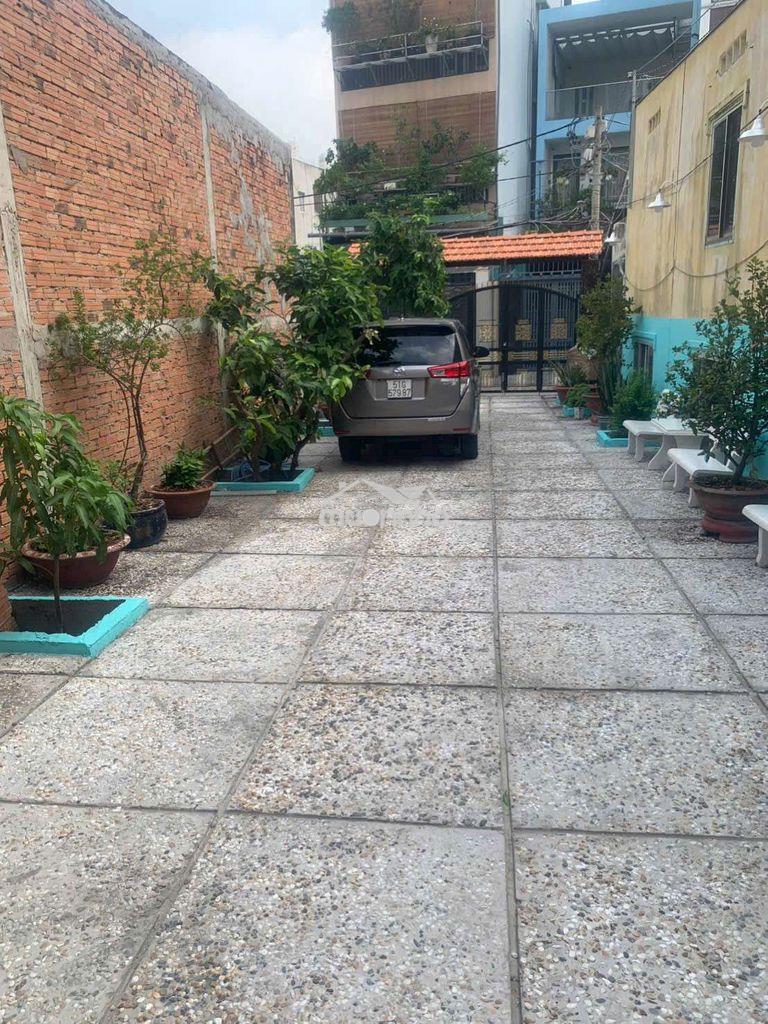 Nhà hẻm xe hơi 5pn, dt 4 x 18m