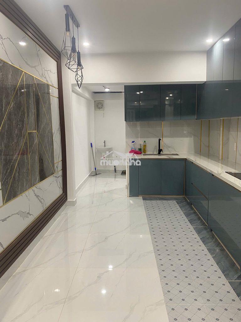 Cho thuê nhà nguyên căn hẻm 185/... nguyễn văn cừ q.5, dt : 80m2 2pn - 2