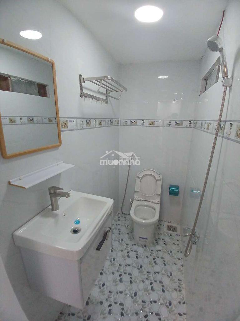 Bán nhà tô ngọc vân thủ đức - ngang 7m- 2t - 3pn - đẹp ở ngay - 4.7 tỷ - 2