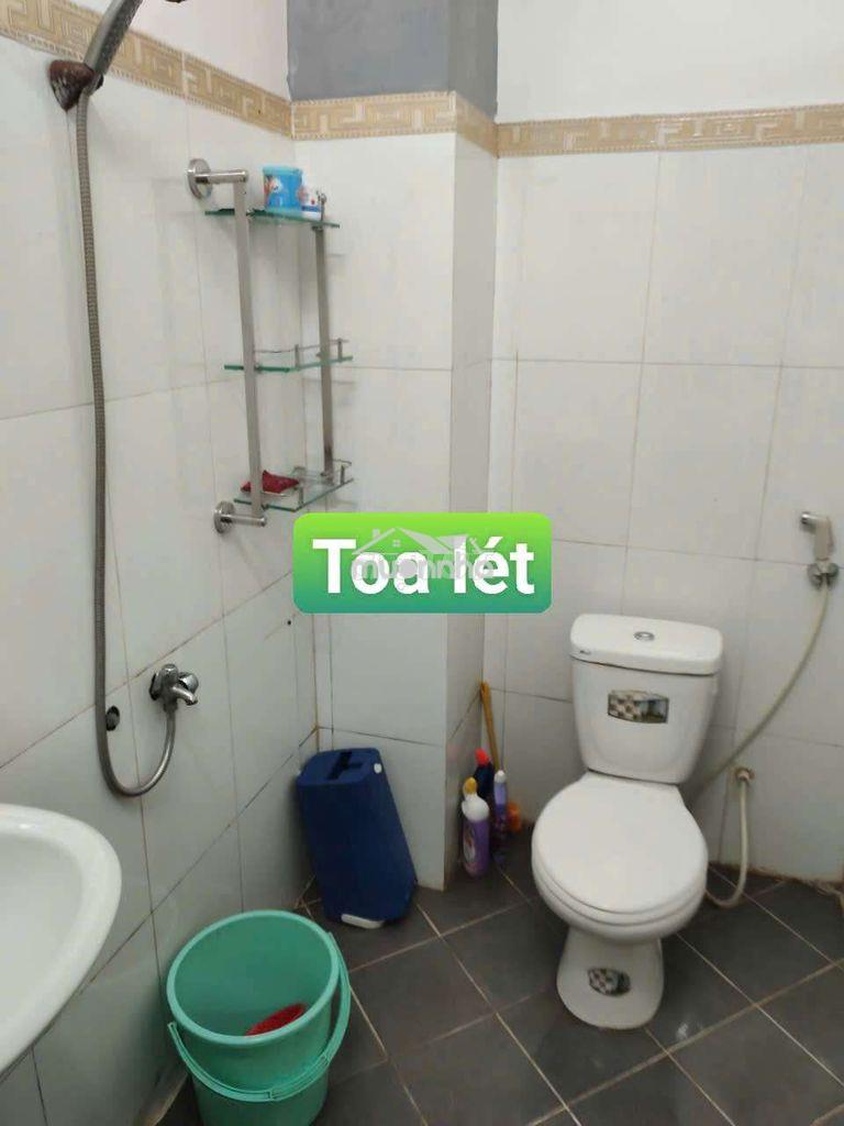 Nhà thuê 4-12 lầu suốt 2 pn. giá 4 tr đường vĩnh lộc b gần công an xã - 2