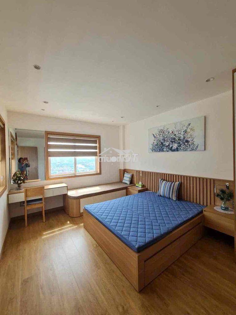 Penhouse đầy đủ nội thất mới 143m2 khánh hội 1 - 4