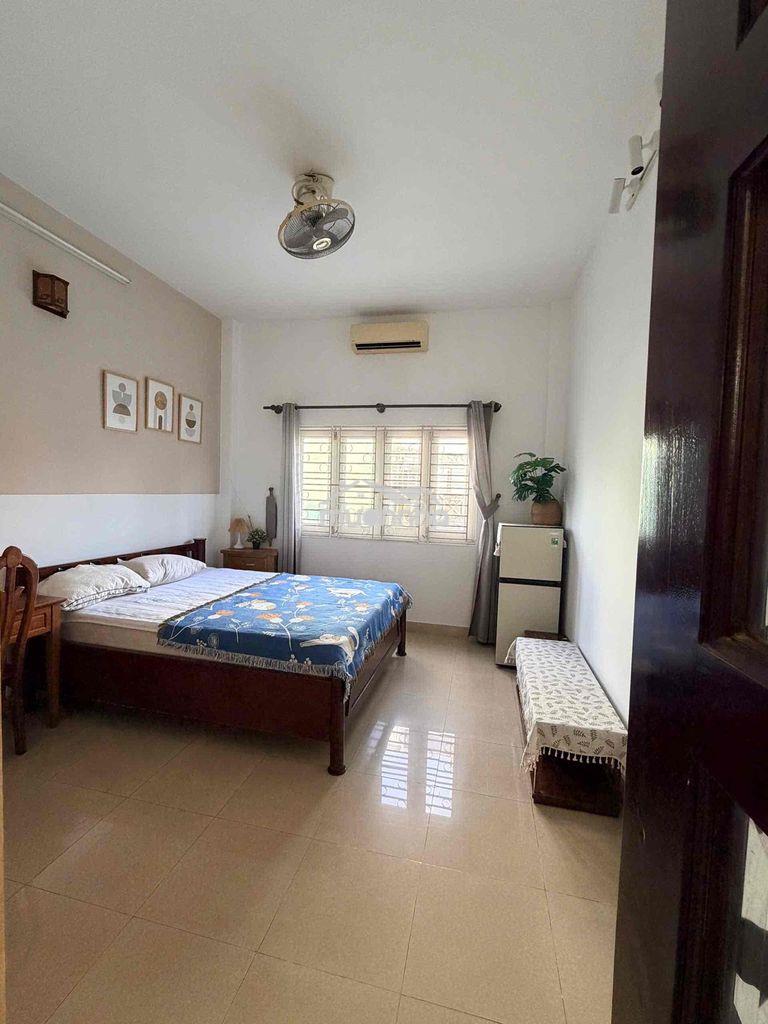 Cho thuê phòng quận 1, gần vòng xoay điện biên phủ