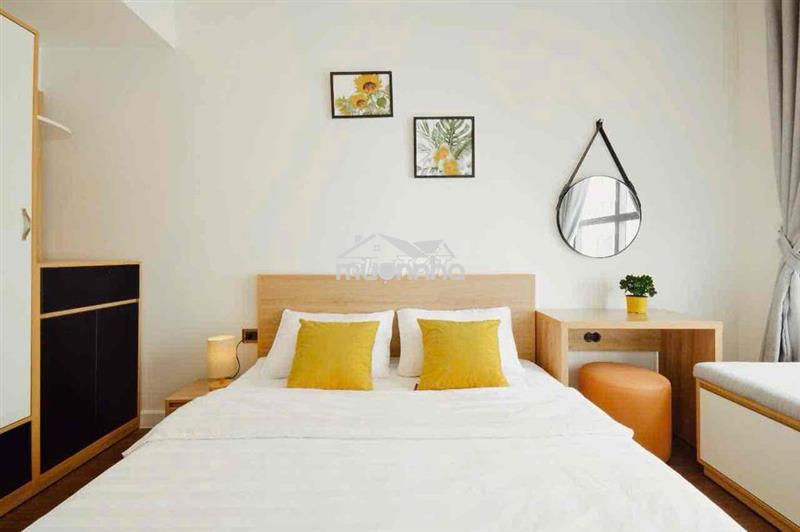 Căn hộ saigon royal 83m2 2 phòng ngủ 2wc
