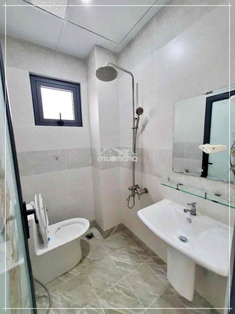 Cho thuê căn hộ studio ban công q4 gần đh luật, đh nguyễn tất thành - 4