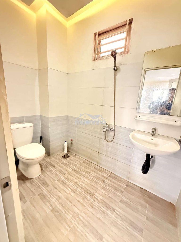 Ngang 5m – sổ vuông a4 – 3 tấm đúc – hoàn công đủ – chỉ 4.8 tỷ - 2