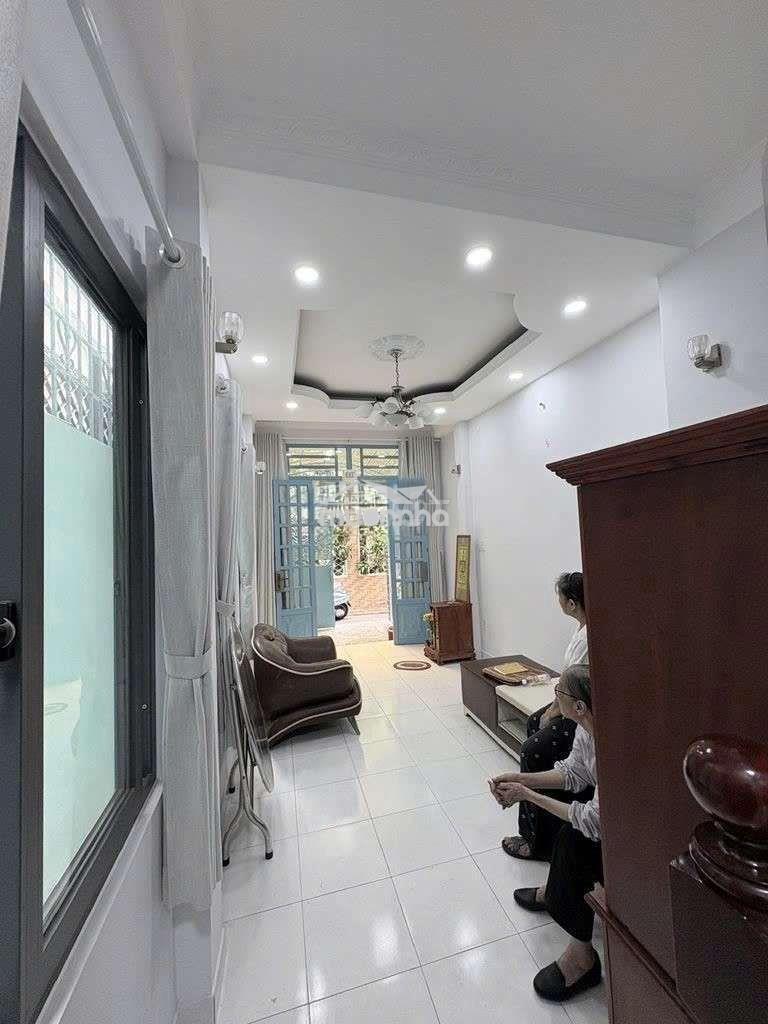 3pn- 15tr- tại trần hữu trang- pn - 4