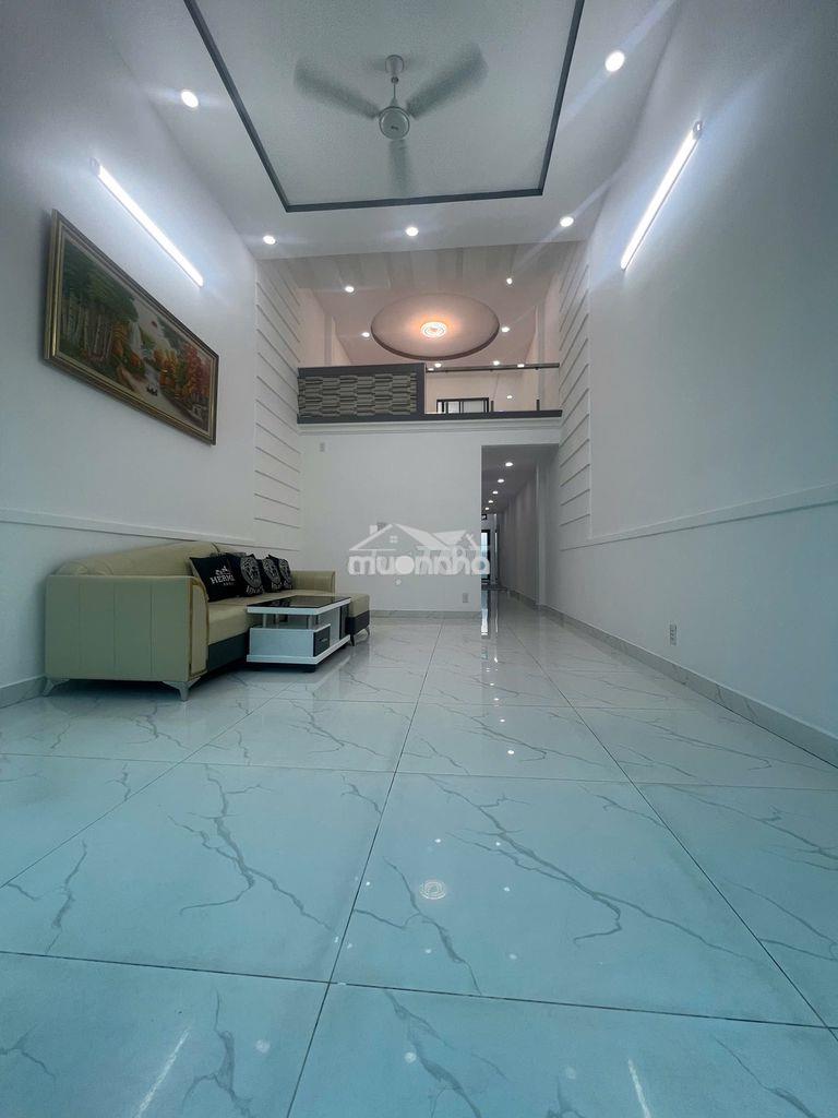 Bán nhà dt 4x26 trệt lửng hẻm 4m đường đht11, q.12 giá 1ty990 vi bằng