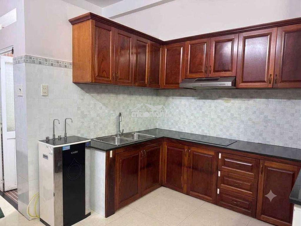 Nhỉnh 5 tỷ 👉nhà đẹp 3 tầng gò xoài - hẻm 1 sẹc xe tải
4x13m 3pn - 4